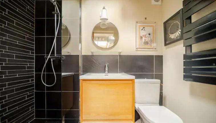 Appartamento Maisonette Indépendante Confort Et Son Jardin Parigi